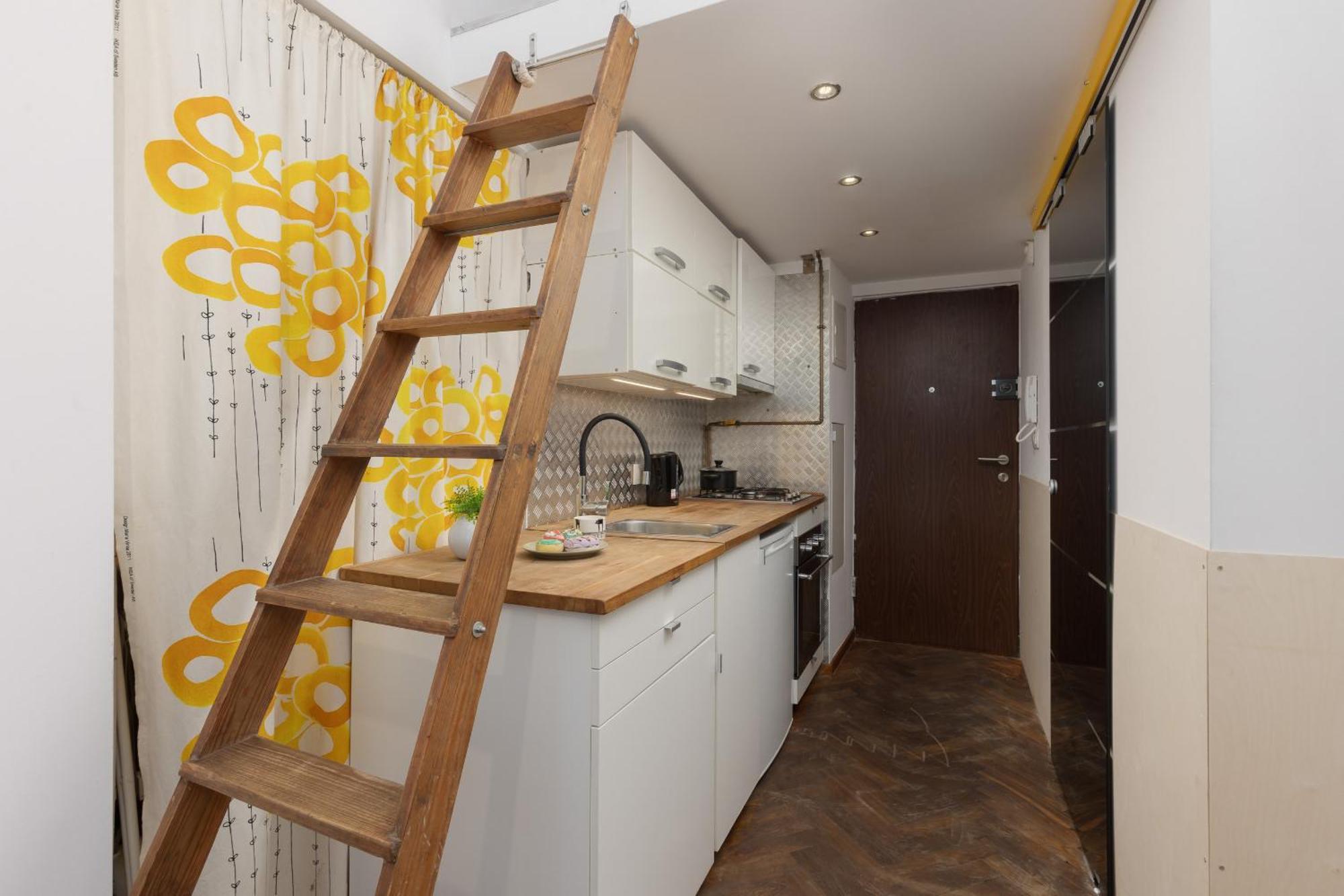 Cozy Studio For 3 Guests Near Centrum Praskie Koneser By Noclegi Renters Варшава Екстер'єр фото